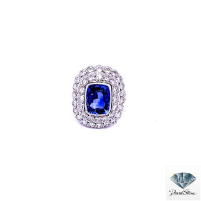 2.35 CT Cushion Sappire Faceted Couture Ring in Platinum