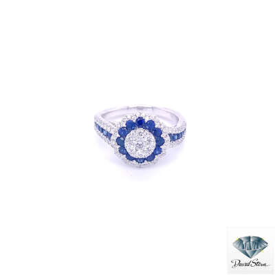 1.30 CT Round Sapphire Faceted Cluster Ring in 18kt White Gold.